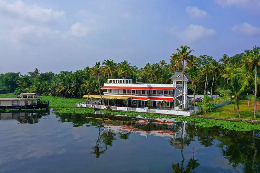 Vembanad Village Backwater Resort Alappuzha Eksteriør bilde