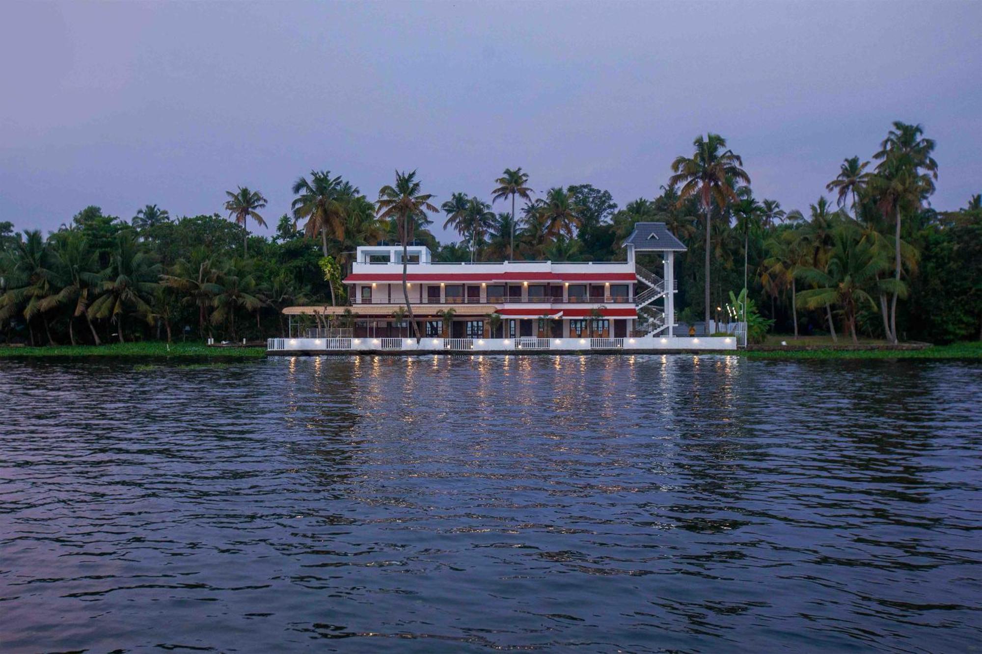 Vembanad Village Backwater Resort Alappuzha Eksteriør bilde