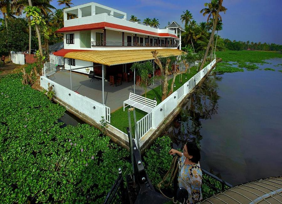 Vembanad Village Backwater Resort Alappuzha Eksteriør bilde
