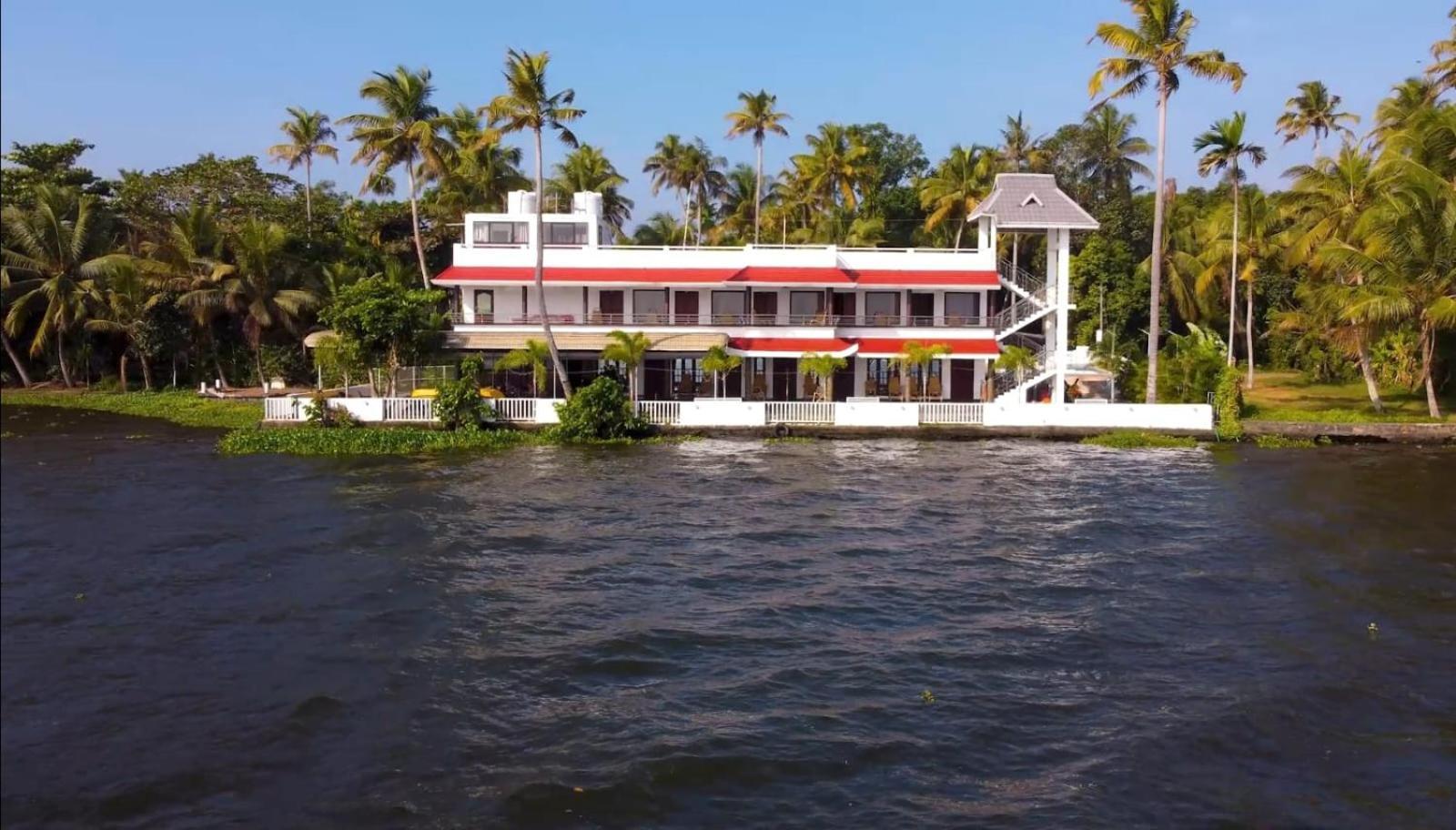 Vembanad Village Backwater Resort Alappuzha Eksteriør bilde